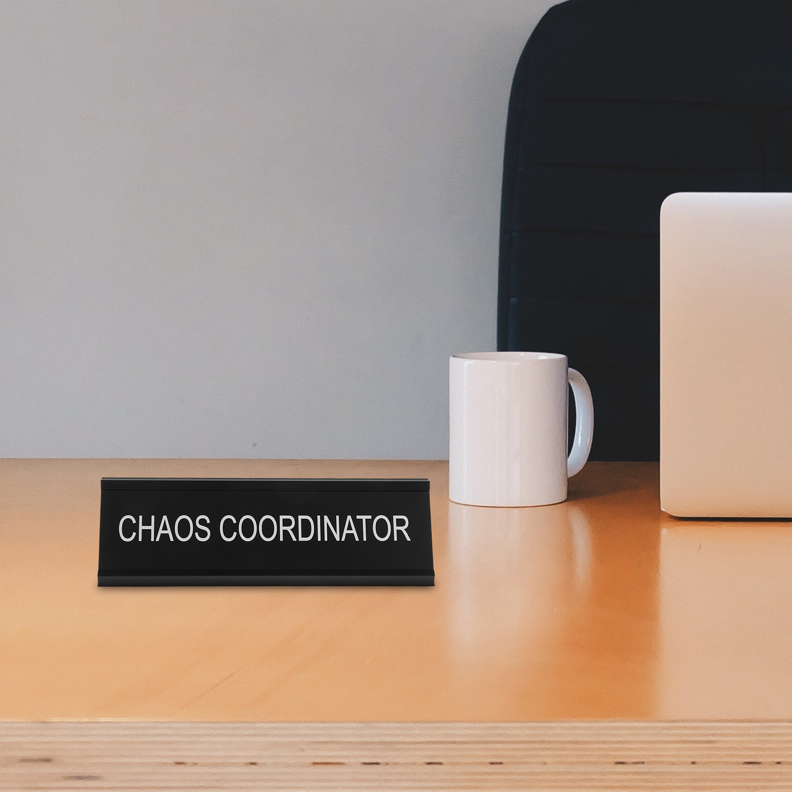 Home Office L Shaped Desk - ป้ายชื่อโต๊ะทำงานรูปตัว L ทำจากอะลูมิเนียม ป้ายชื่อสำนักงาน ป้ายตกแต่งโต๊ะทำงานแบบตลก อุปกรณ์ตกแต่งสำนักงานที่บ้าน